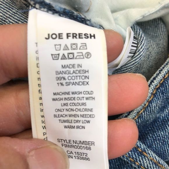 🔴 2/$25 Joe Fresh women’s jeans high rise crop mid wash - Picture 7 of 8